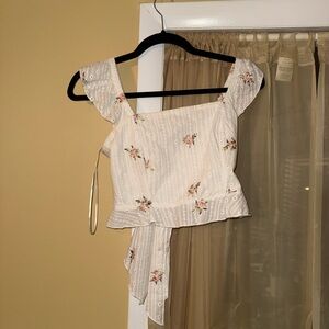 Floral Embroidered Women's Blouse